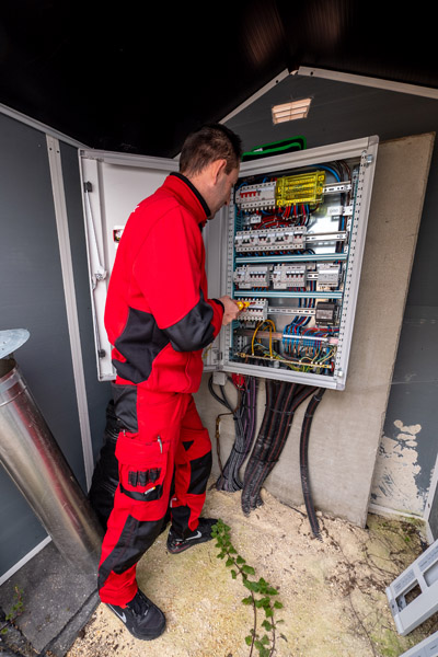 Électricien rénovation tableau électrique Rochefort